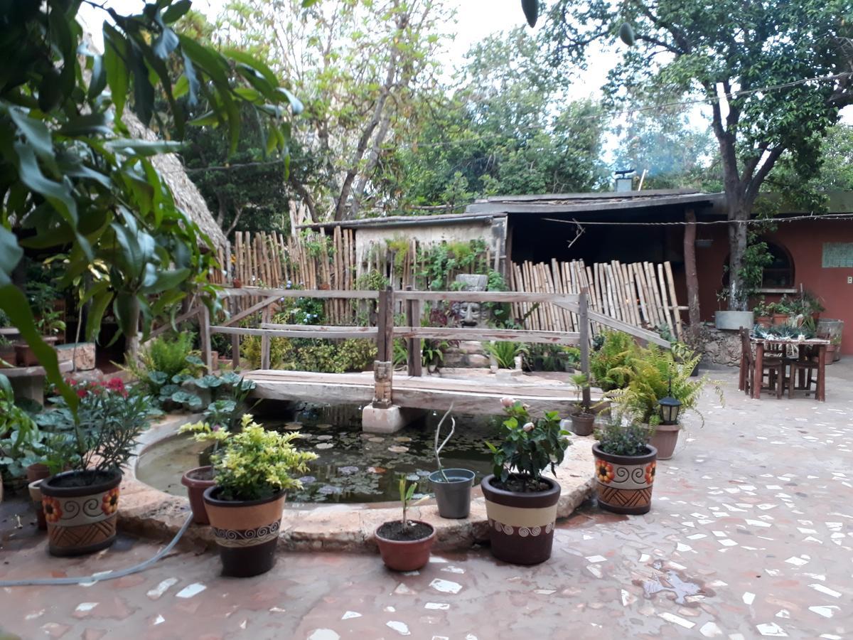El Chac Mool Bed & Breakfast Santa Elena Luaran gambar
